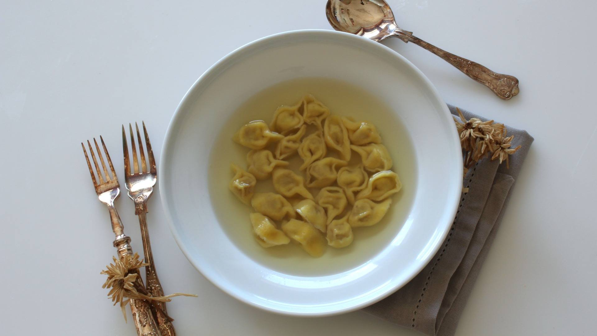 Cappelletti Vegani in brodo