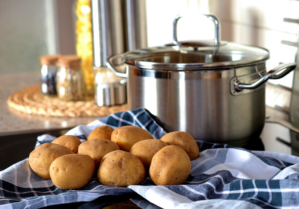 Come cucinare le patate lesse