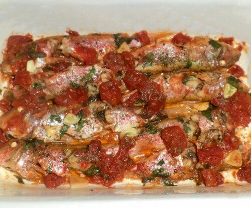 Triglie con pomodoro e origano cotte al forno