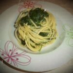 Pasta con spinaci freschi saltati col burro