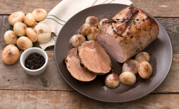 arrosto di arista di maiale con cipolline in agrodolce