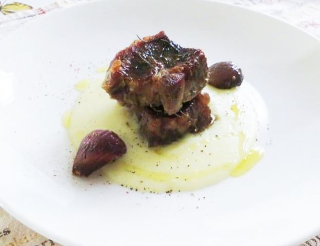 capocollolo cipoline e crema di patate