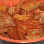 cardi in umido con salsiccia