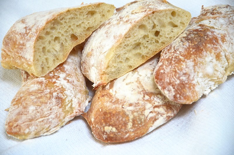 come riciclare il pane raffermo