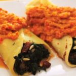 crespelle con crema di peperoni rossi