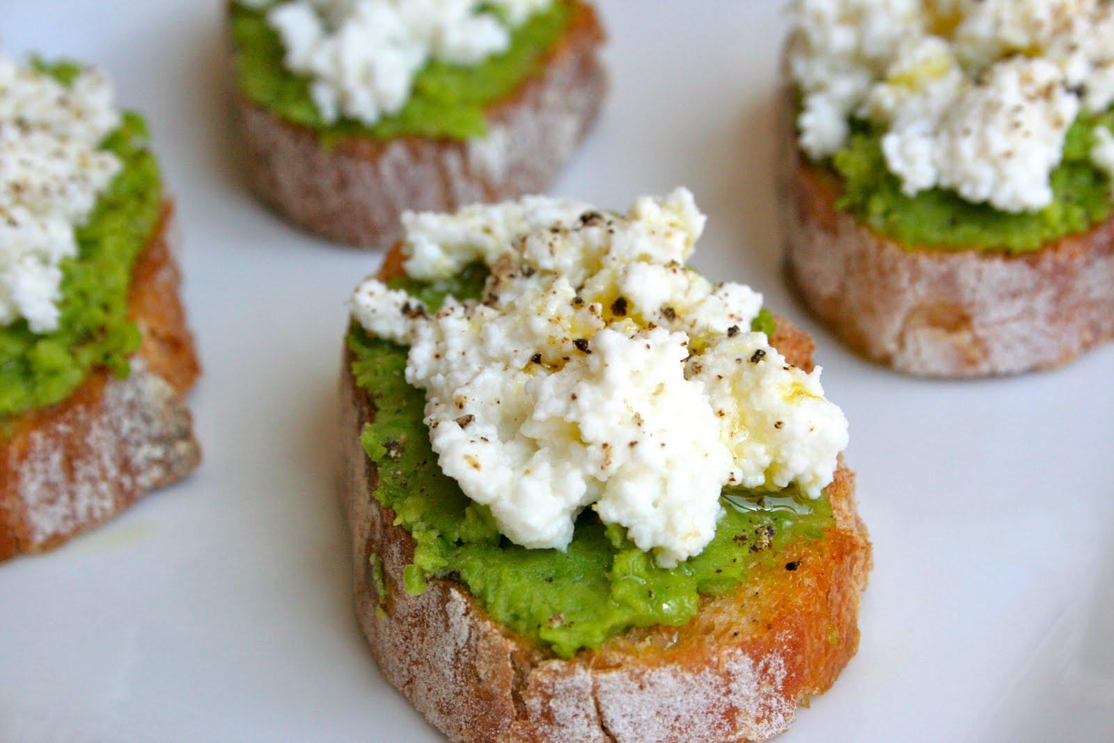 crostini ricotta