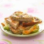 frittata di ceci con zucchine e fiori di zucca