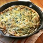 frittata senza uova con agretti e cipolla