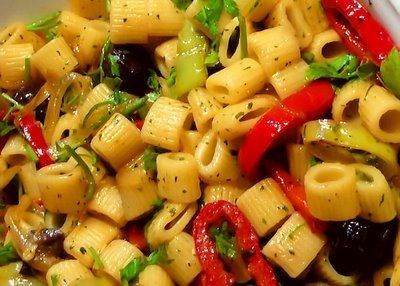 insalata di ditaloni frutti di mare