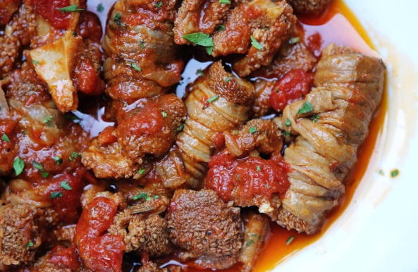 involtini di trippa al sugo