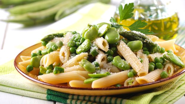 pasta con fave asparagi e piselli