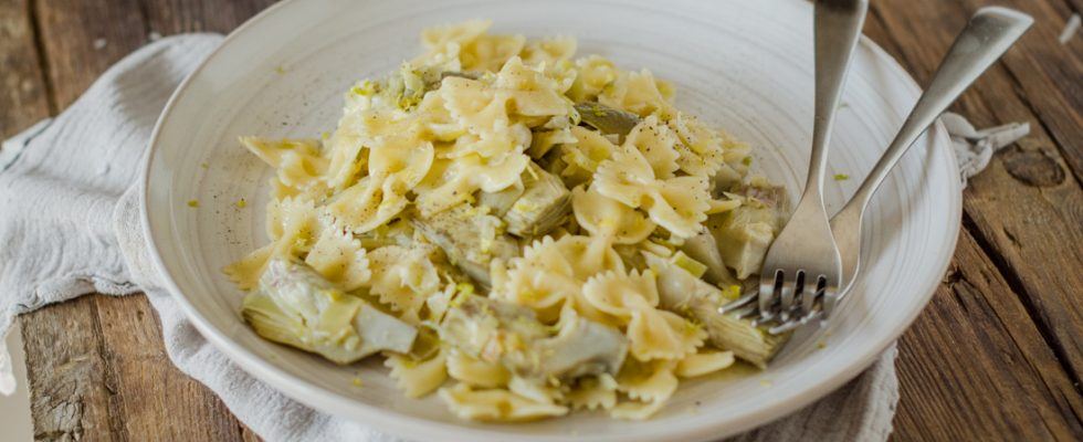 pasta con porri e carciofi