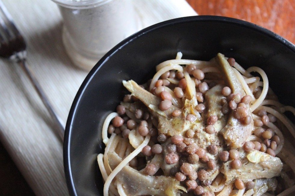 pasta di farro con carciofi e lenticchie