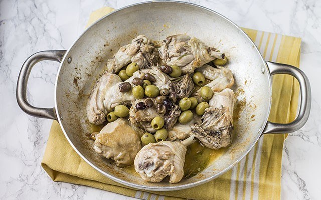 pollo alla cacciatora in bianco