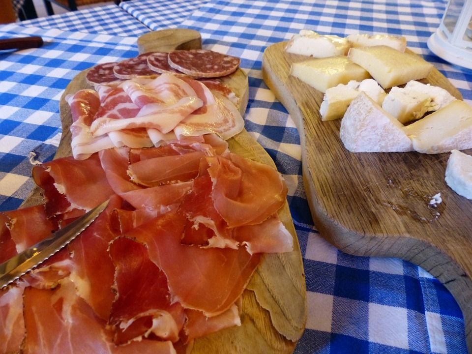 prosciutto crudo