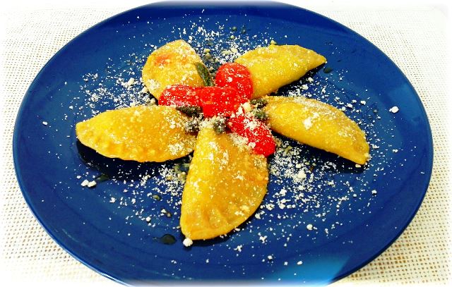 ravioli asparagi e ceci con datterini