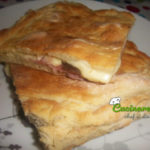 scacciata-prosciutto-formaggio