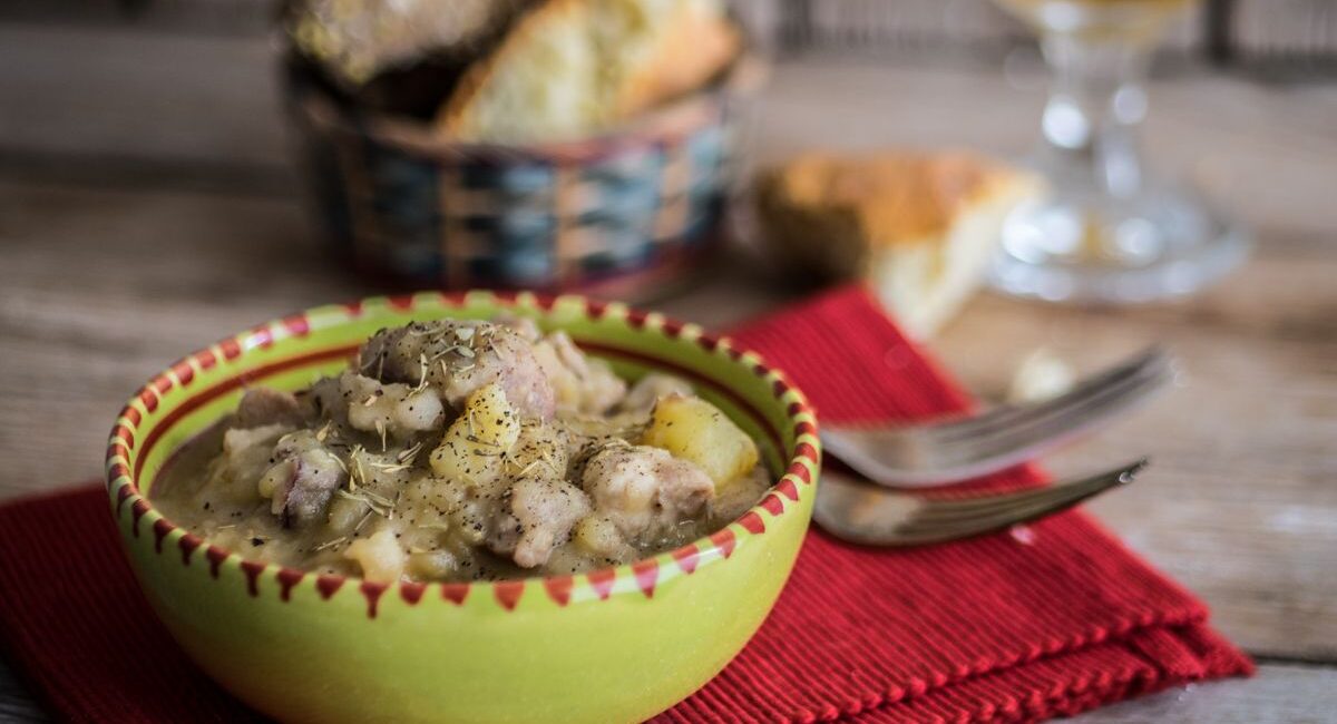 spezzatino di maiale alla birra con patate