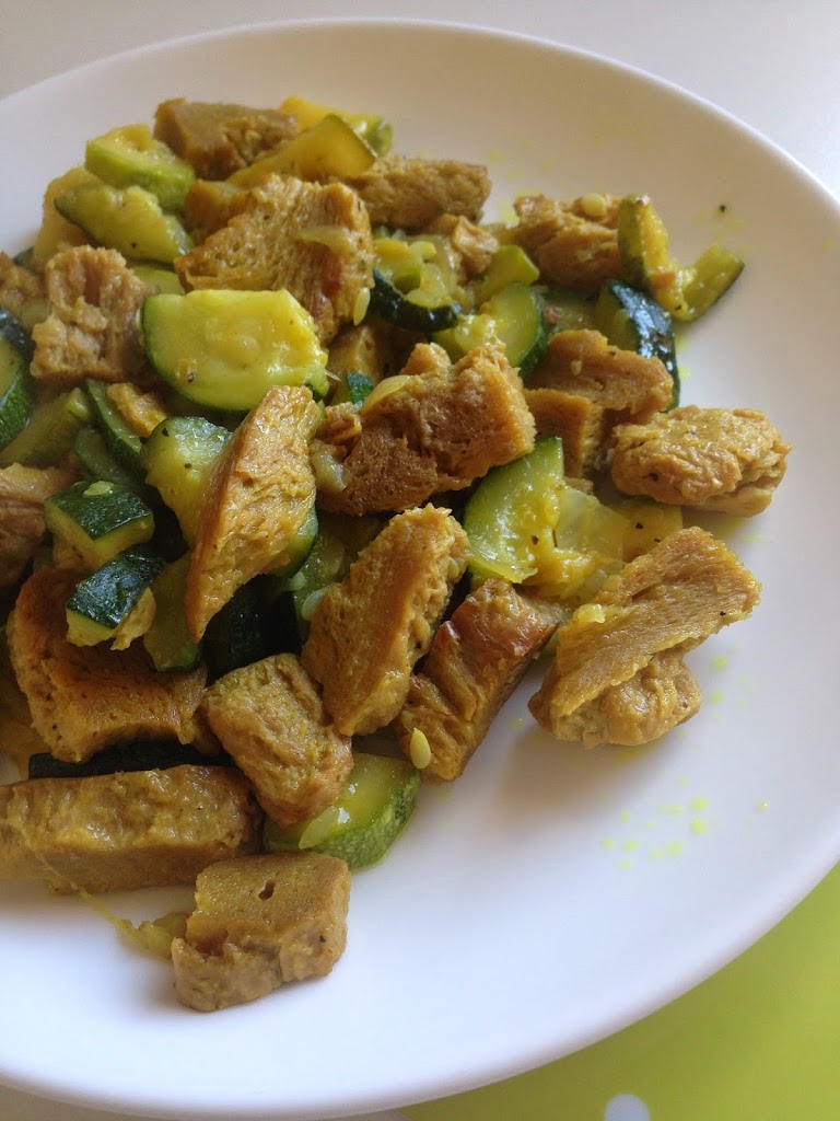 spezzatino di soia con zucchine