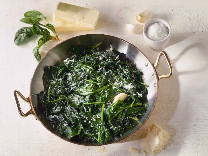 spinaci in padella 725x545 1