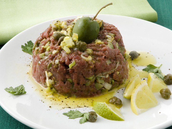 tartare alle olive e capperi