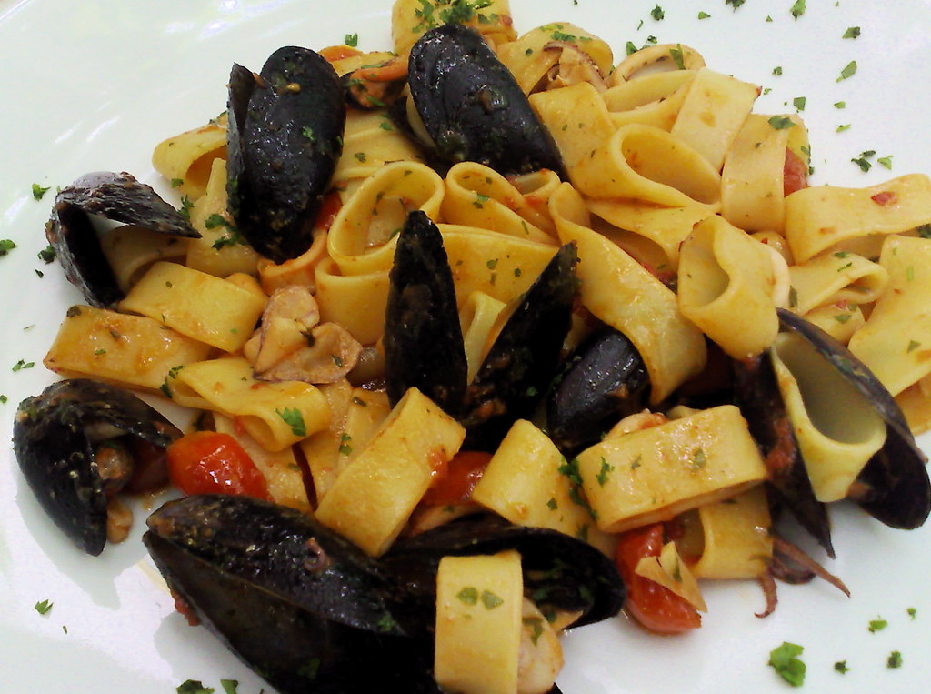 Calamarata Ai Frutti Di Mare Cucinare Facile