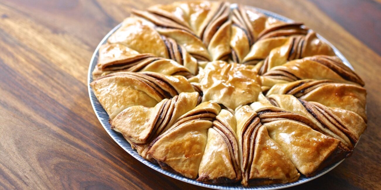 fiore di pasta sfoglia alla Nutella