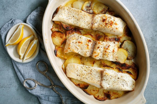Baccalà con patate e cipolle