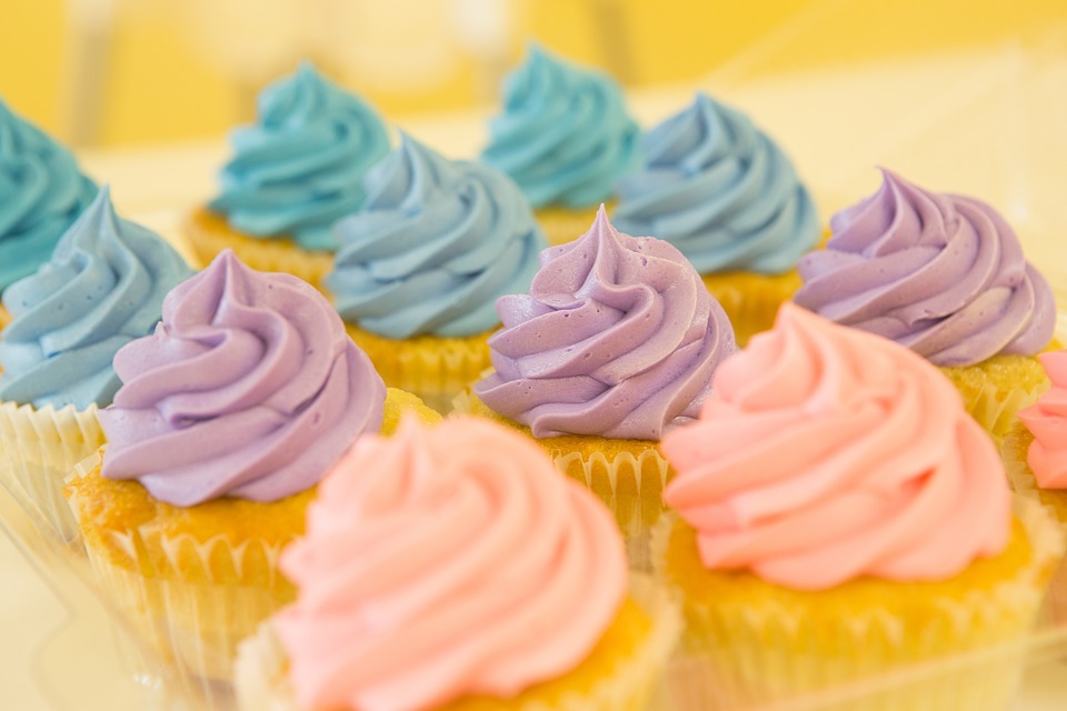 cupcake frosting