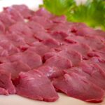 Perché la carne di cavallo fa bene? Valori nutrizionali, calorie, ferro e controindicazioni