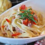 Come fare la crema al parmigiano con acqua di cottura, senza panna, con panna e col Bimby
