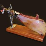 Miglior porta prosciutto crudo: economico o professionale? Acciaio inox o legno? Quanto costa e come sceglierlo