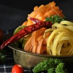 Pasta di legumi: valori nutrizionali, calorie, indice glicemico e come inserirla nella dieta