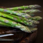 Come cucinare gli asparagi lessi: tempo di cottura, ricette, consigli su come condirli