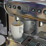 Decalcificante macchina caffè: chimico o naturale? Come decalcificare la macchina del caffè, dove si trova e guida alla scelta