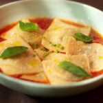 Come condire i ravioli ricotta e spinaci: condimento light, estivo e sfizioso e idee