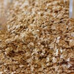 Acqua di avena fai da te: benefici e come si fa