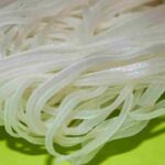 Come cucinare gli spaghetti di riso: ricette e istruzioni
