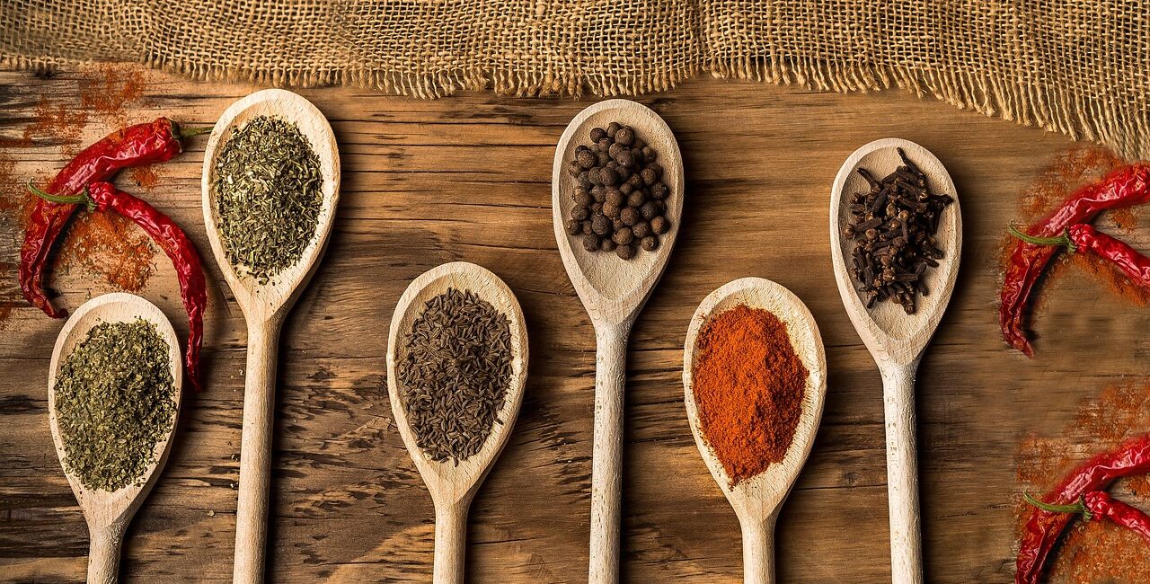 mattyphotographyy-spices-4185324_1280